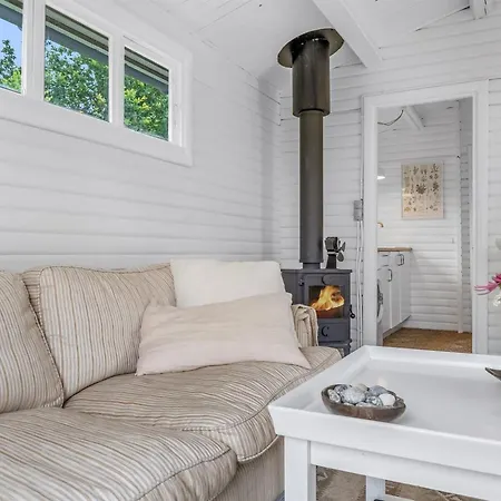 Feriehus Otta - 150m From The Sea By Interhome Nakskov